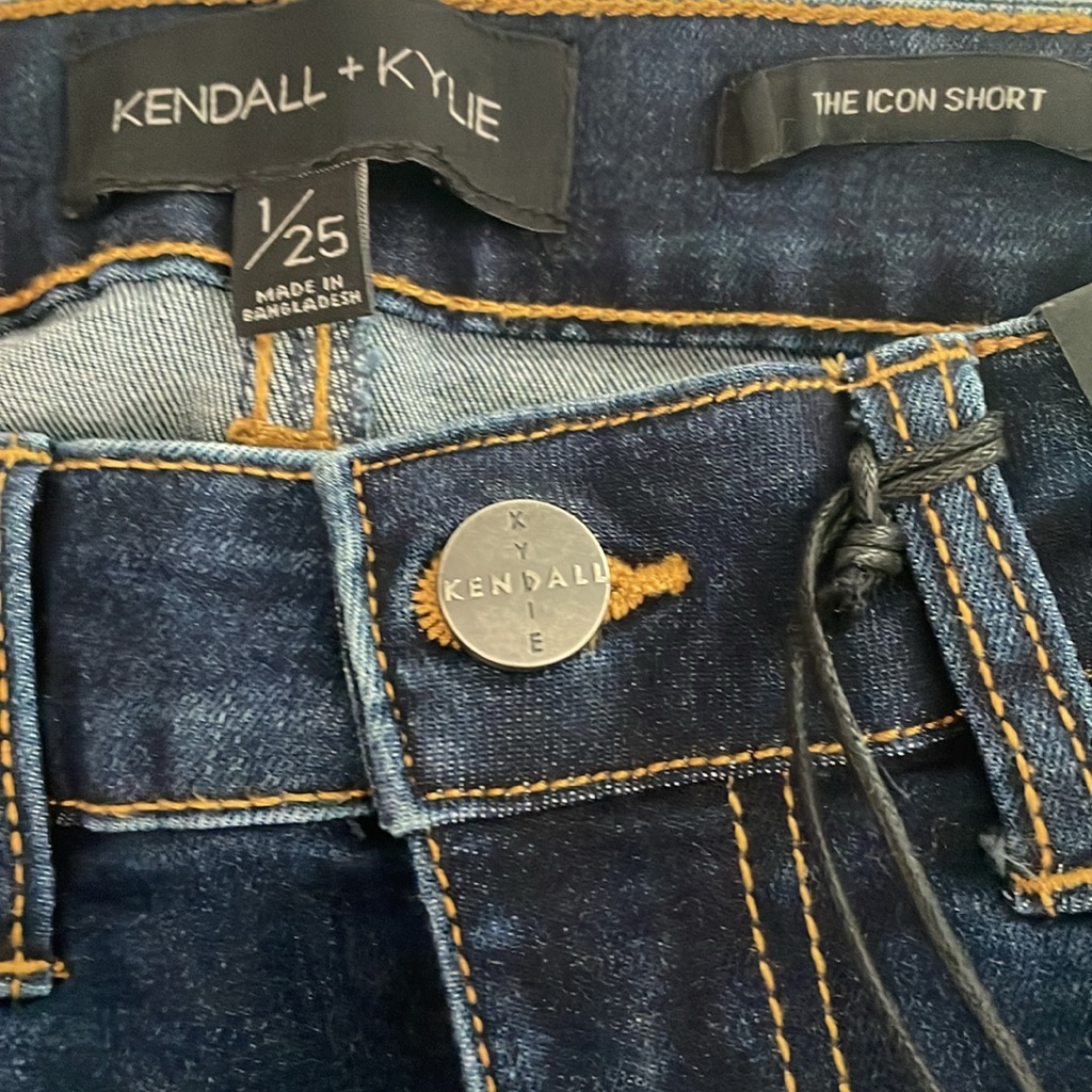 Kendall + Kylie The Icon Denim Cuffed Distressed Shorts 1/25 Nwt — image 3 of 8